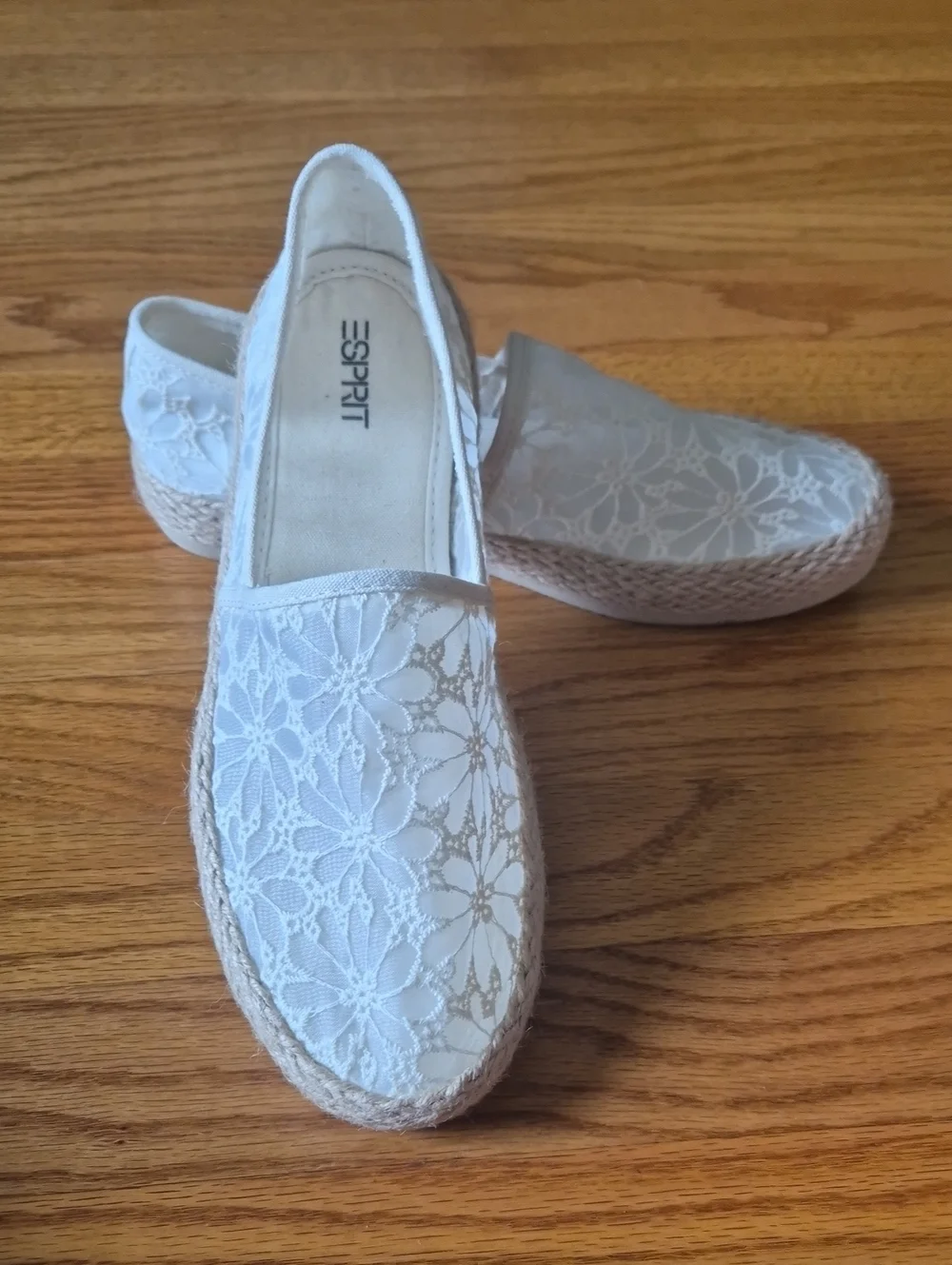 Esprit White Lace Espadrille Slip-Ons, size 8 NWOB